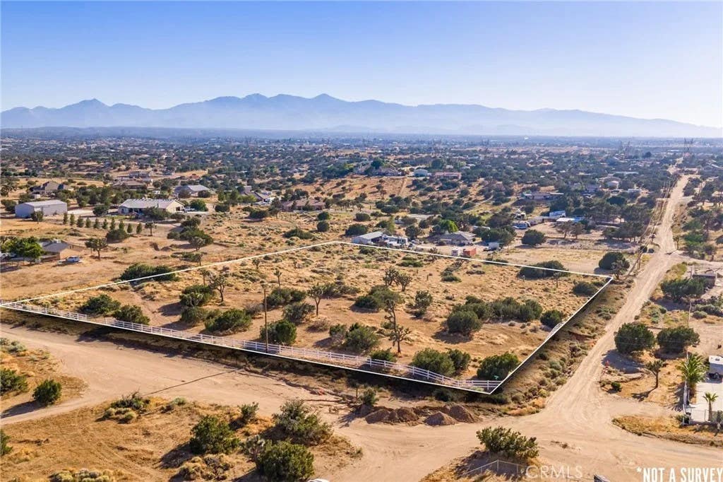 Photo of 1 Hollister, Oak Hills, CA 92344 (MLS # CV26124779)