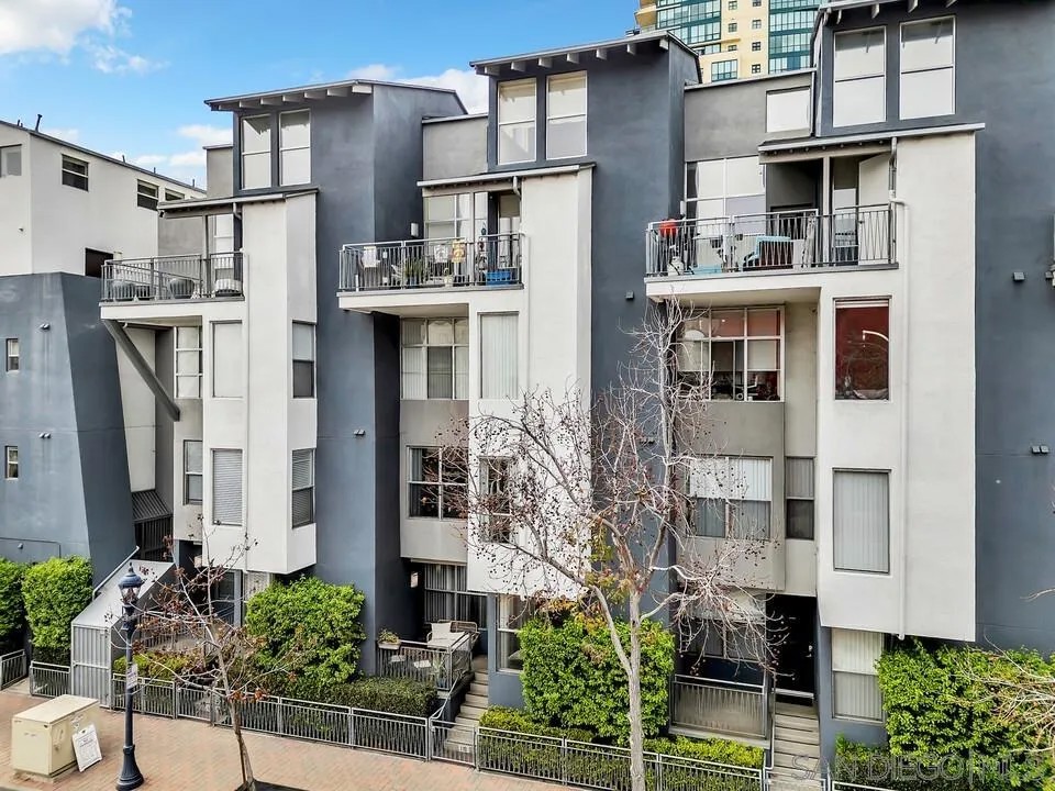 101 Market Street 116