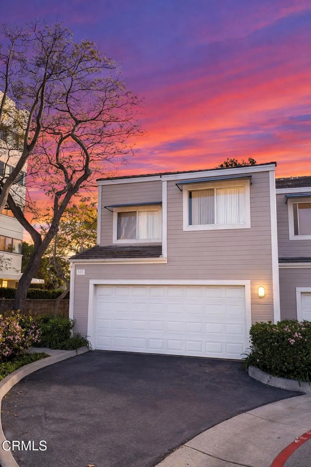 Photo of 137 E Scott Street, Port Hueneme, CA 93041 (MLS # V1-35230)