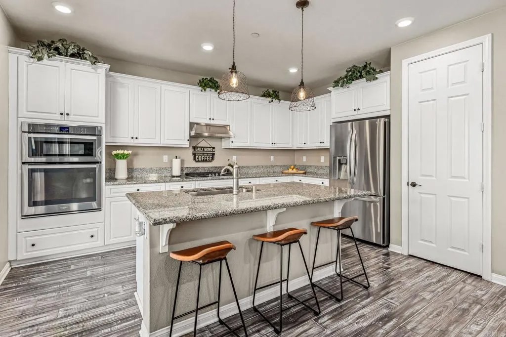 10664 Sandy Creek Drive