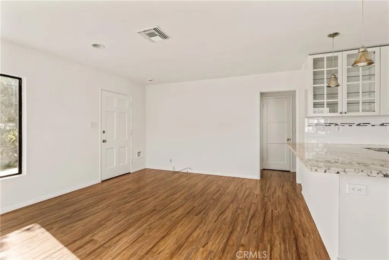 531 N Niagara