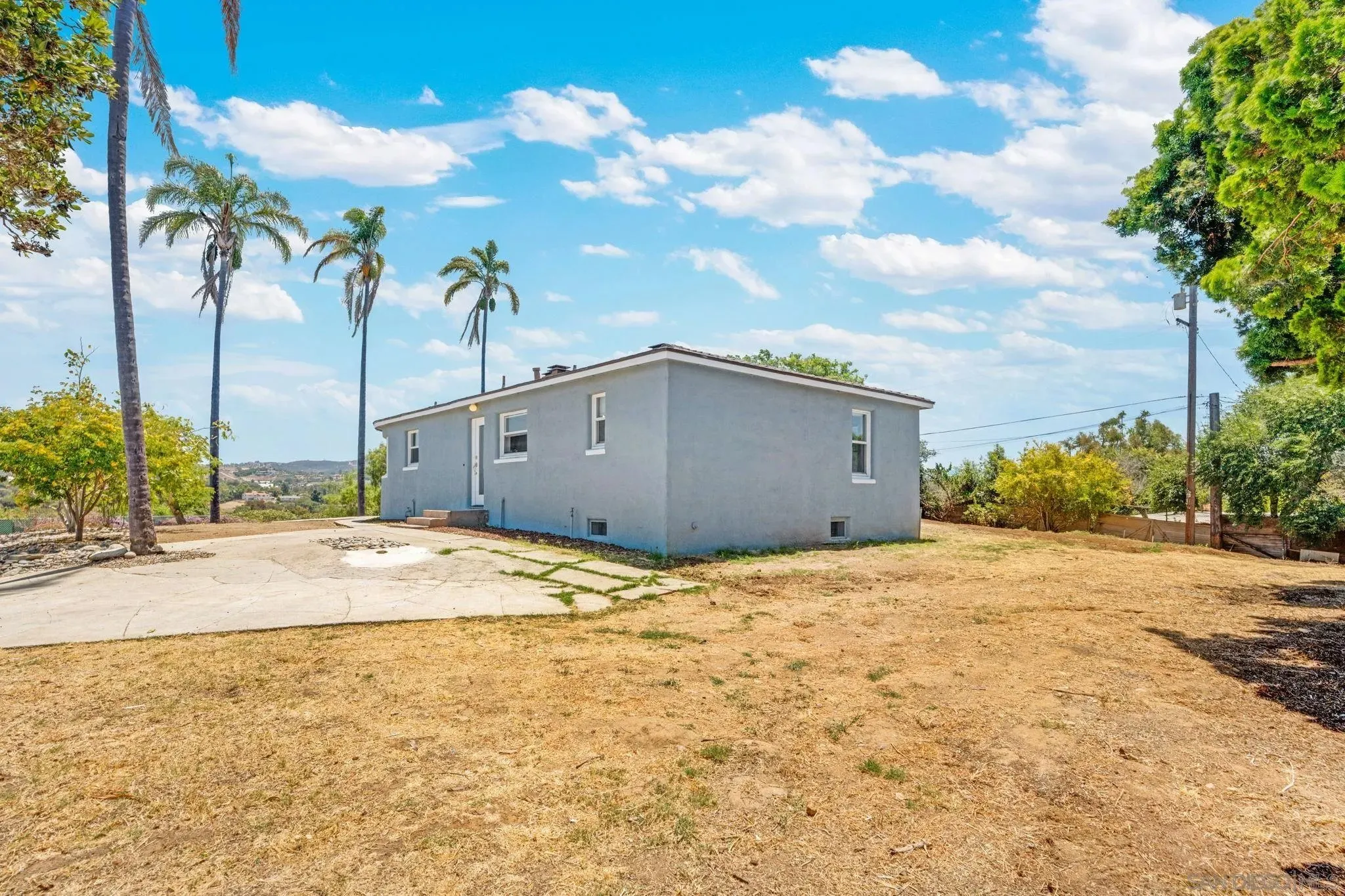 Vista, California 92084, United States, 3 Bedrooms Bedrooms, ,2 BathroomsBathrooms,Residential,Active,195226