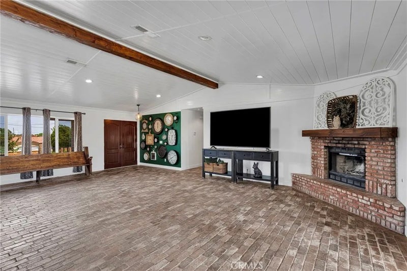 18266 Manzanita
