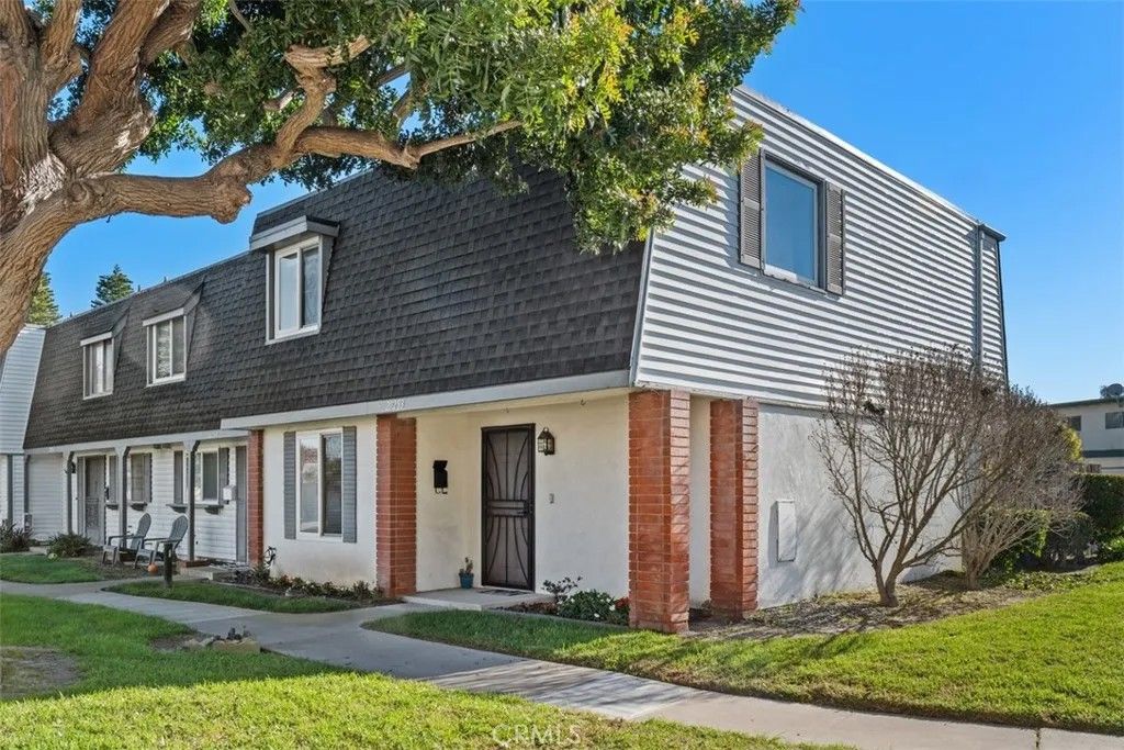 Photo of 20253 Lantana Drive, Huntington Beach, CA 92646 (MLS # NP26010574)