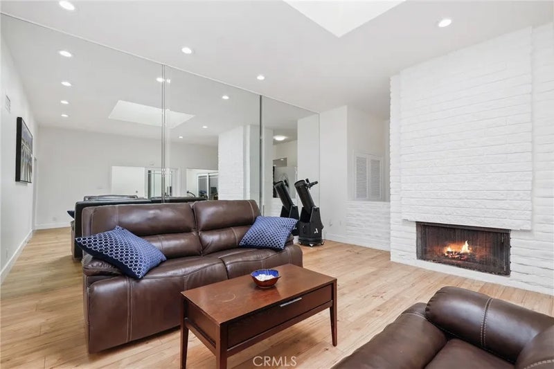 24 Rockrose Way