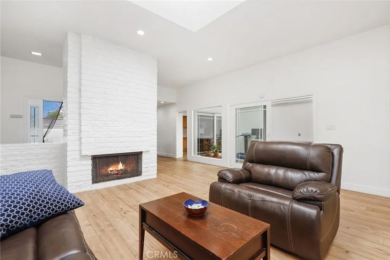 24 Rockrose Way