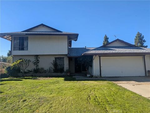 Photo of 1545 Washington Avenue, Pomona, CA 91767 (MLS # CV25276525)
