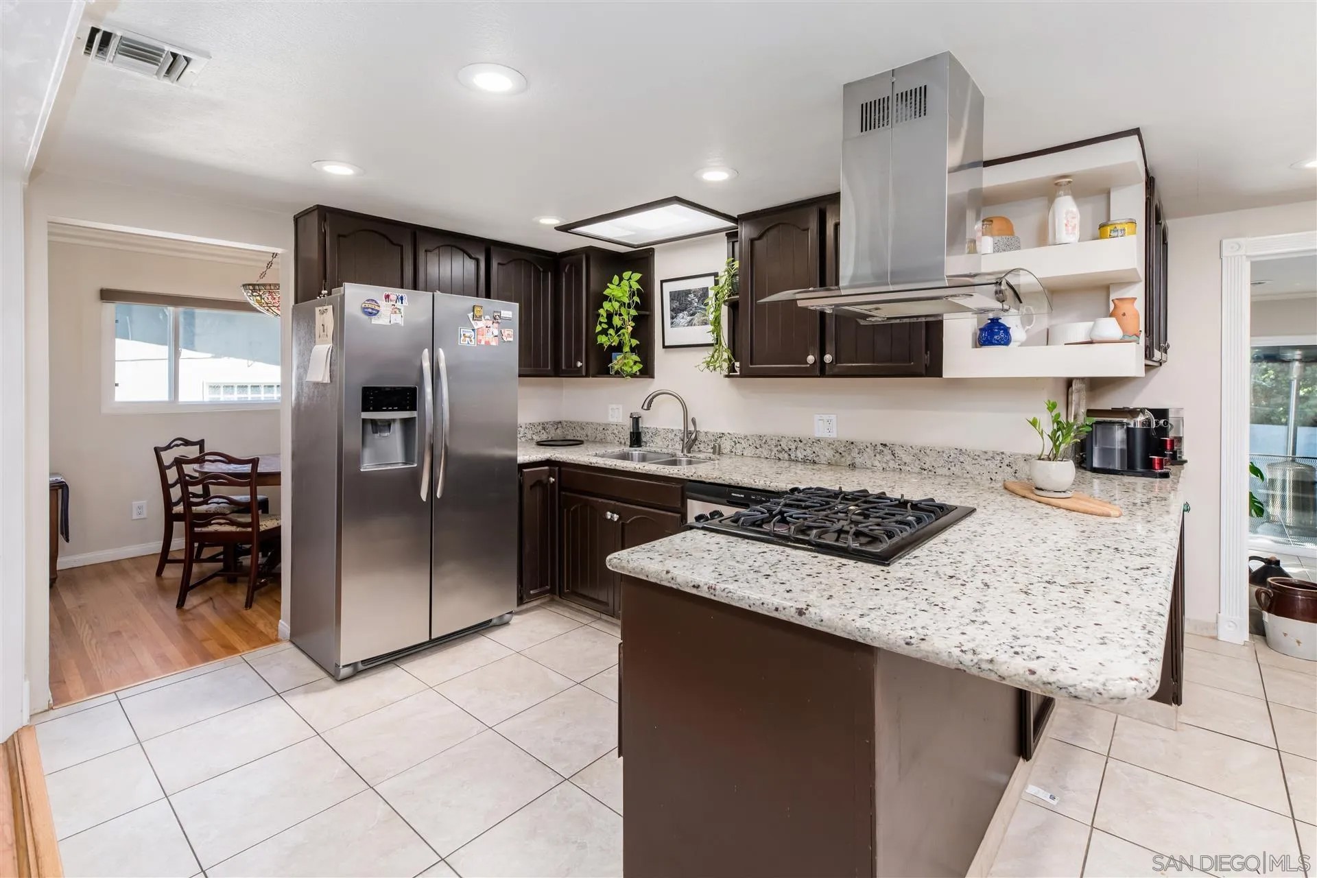 4737 Baylor Dr