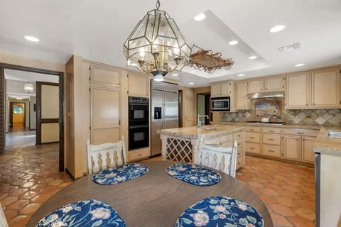 Tiny photo for 22511 Ballinger Street, Chatsworth, CA 91311 (MLS # SR25235131)