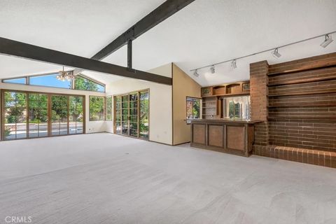 Tiny photo for 22511 Ballinger Street, Chatsworth, CA 91311 (MLS # SR25235131)