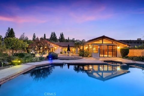 Tiny photo for 22511 Ballinger Street, Chatsworth, CA 91311 (MLS # SR25235131)