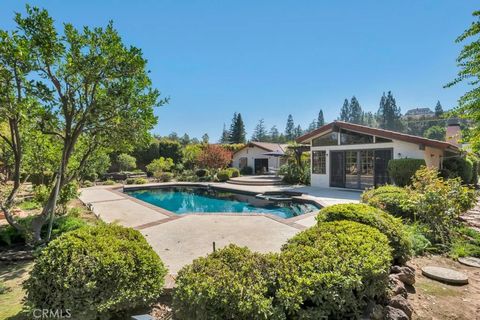 Tiny photo for 22511 Ballinger Street, Chatsworth, CA 91311 (MLS # SR25235131)