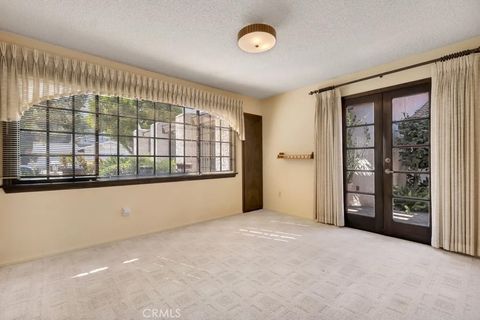 Tiny photo for 22511 Ballinger Street, Chatsworth, CA 91311 (MLS # SR25235131)