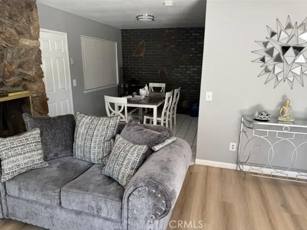 Photo of 1226 Sunkist Circle, Corona, CA 92882 (MLS # IV26000900)