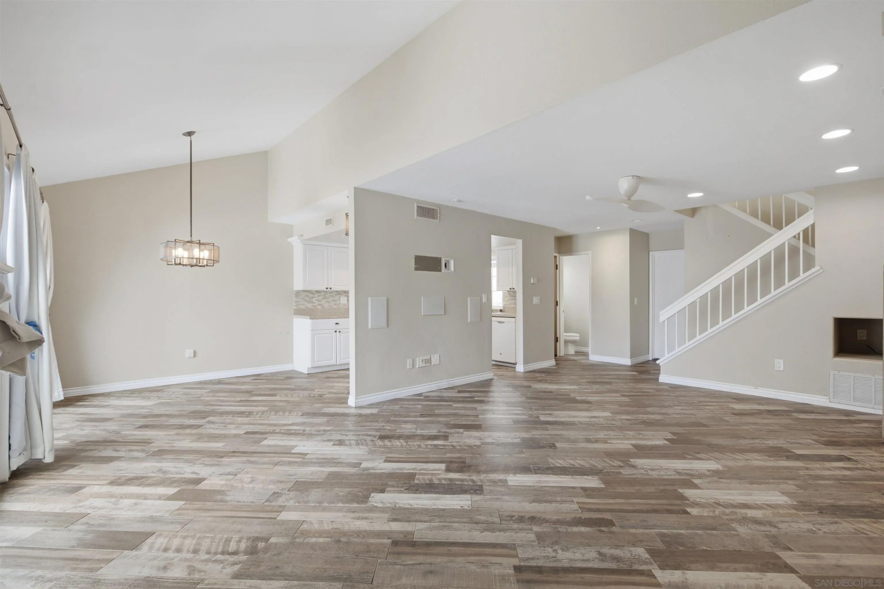2993 Lexington Circle
