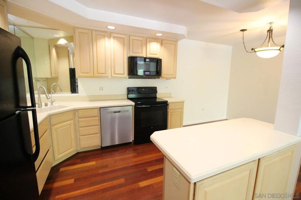 Photo of 6780 Friars Rd #373, San Diego, CA 92108 (MLS # 260007514)