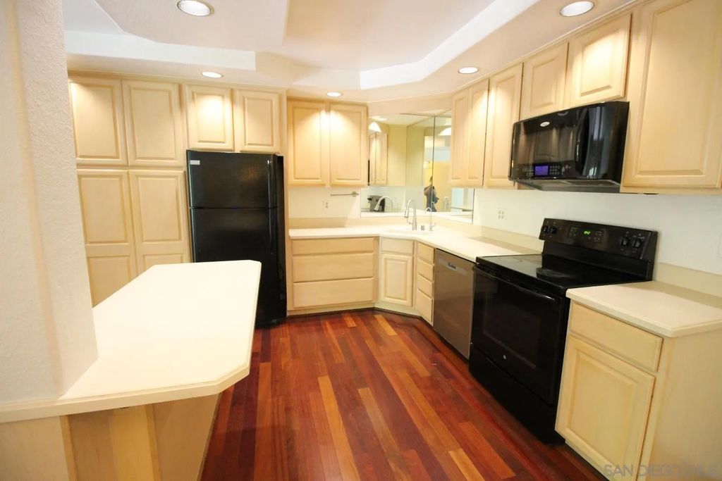 Photo of 6780 Friars Rd #373, San Diego, CA 92108 (MLS # 260007514)