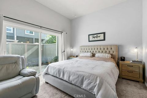 Tiny photo for 2961 S Fairview St, Santa Ana, CA 92704 (MLS # OC25268680)