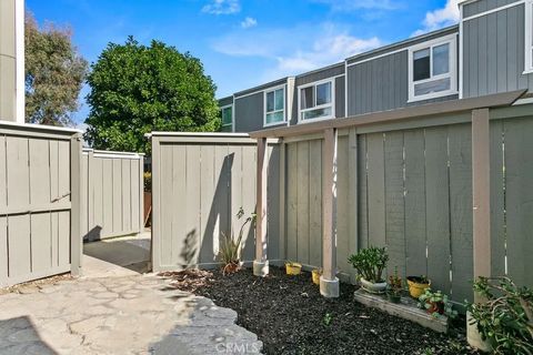 Tiny photo for 2961 S Fairview St, Santa Ana, CA 92704 (MLS # OC25268680)