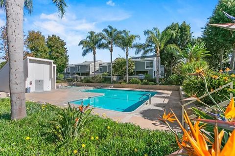 Tiny photo for 2961 S Fairview St, Santa Ana, CA 92704 (MLS # OC25268680)