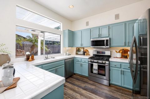 3529 La Mirada Dr San Marcos CA 92078