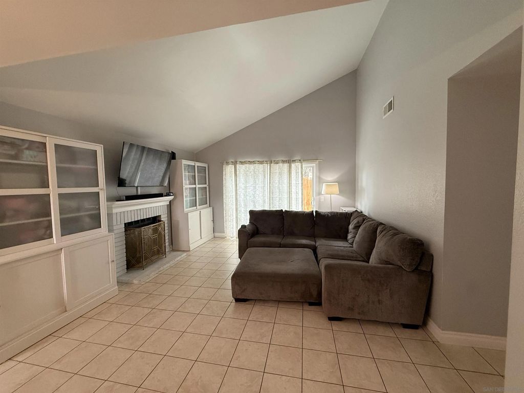 Photo of 2327 Lake Forest, Escondido, CA 92026 (MLS # 260011699)