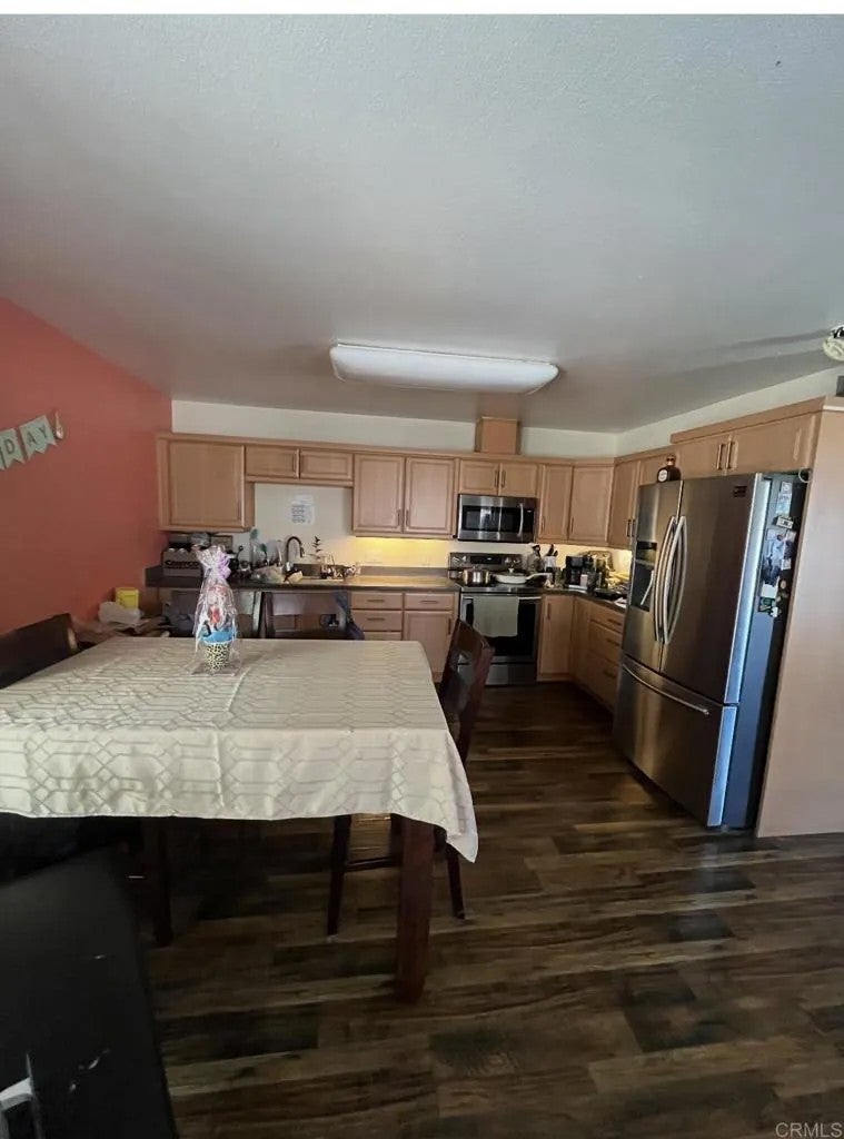 285 Parkbrook Place