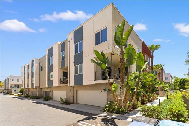 123 Citysquare, Irvine