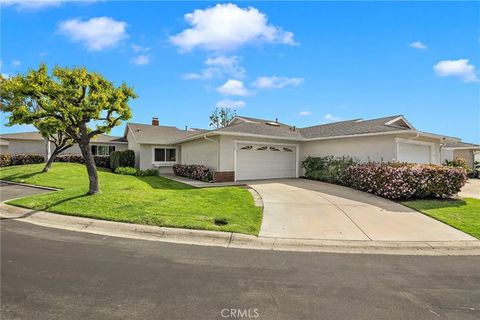 Photo of 3326 Paseo Halcon, San Clemente, CA 92672 (MLS # OC26027660)