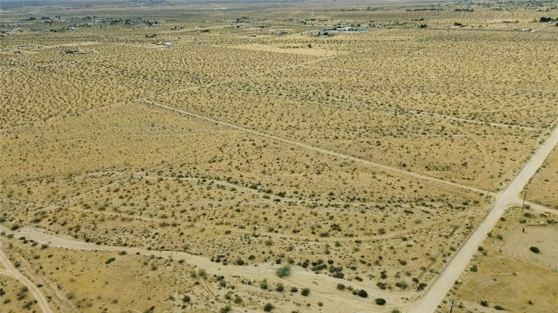 0 Acoma
