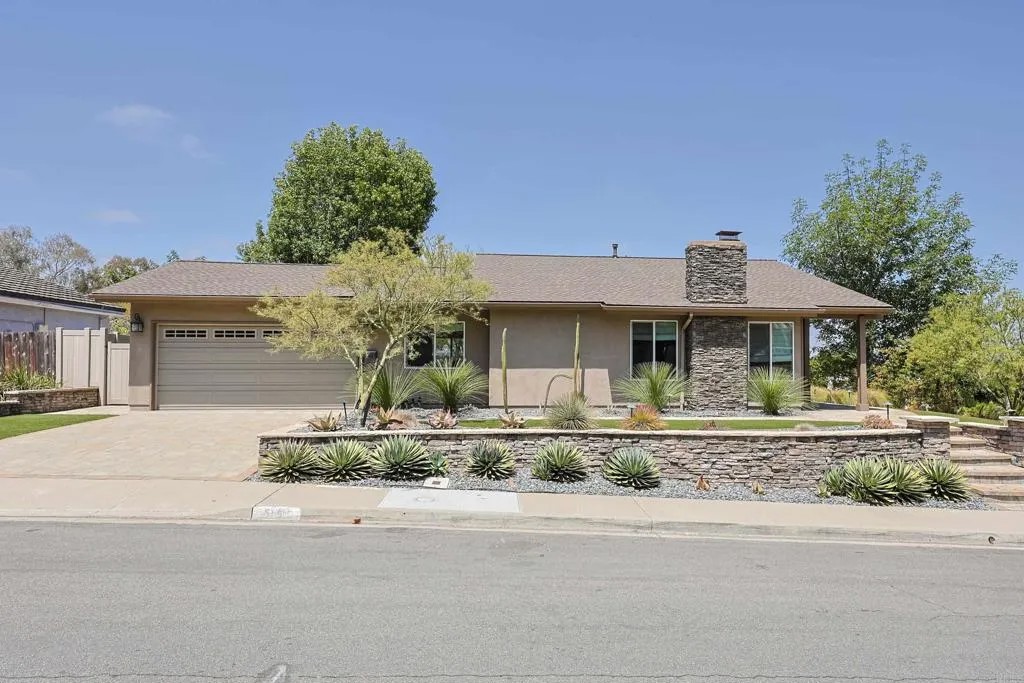 5390 Huaracha Court