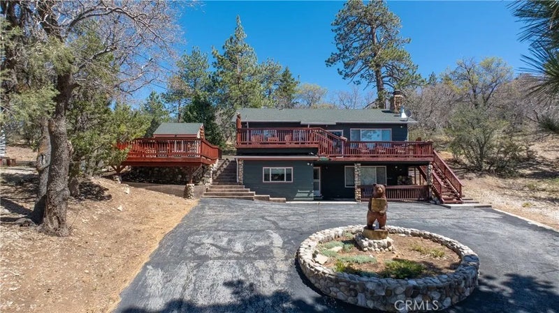43656 Ridge Crest