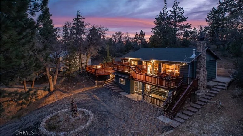 43656 Ridge Crest
