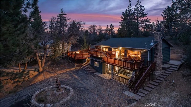43656 Ridge Crest