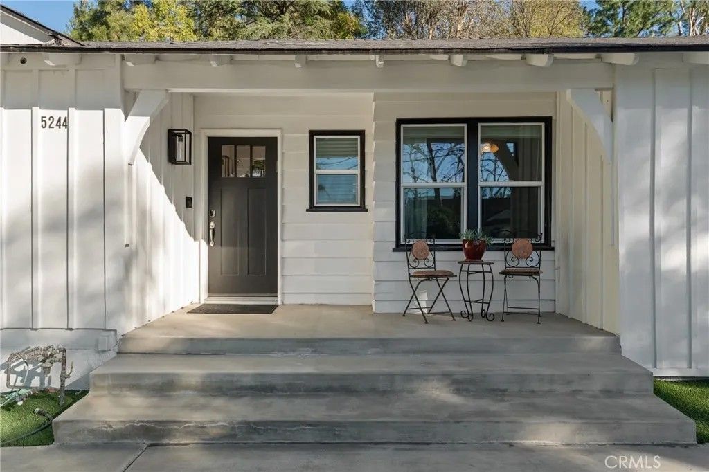 Photo of 5244 Vanalden, Tarzana, CA 91356 (MLS # SR25267578)