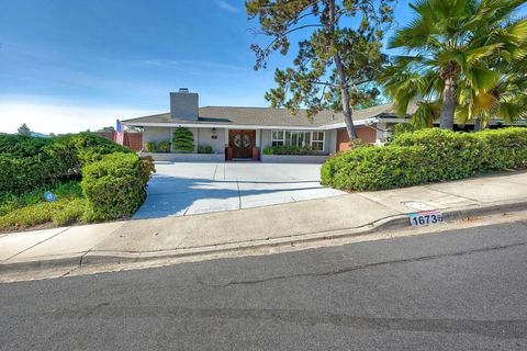 1673 Hillsmont Dr El Cajon CA 92020