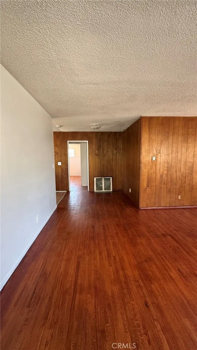 20836 Hawaiian Ave.