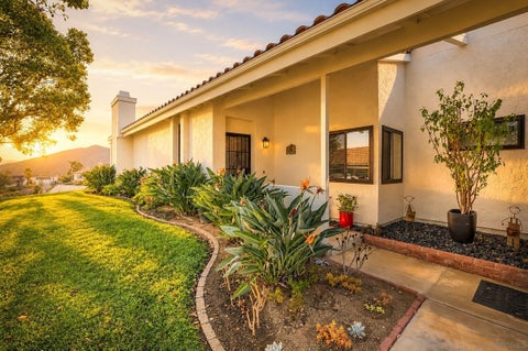 Photo of 17824 Villamoura Dr, Poway, CA 92064 (MLS # 260022862)
