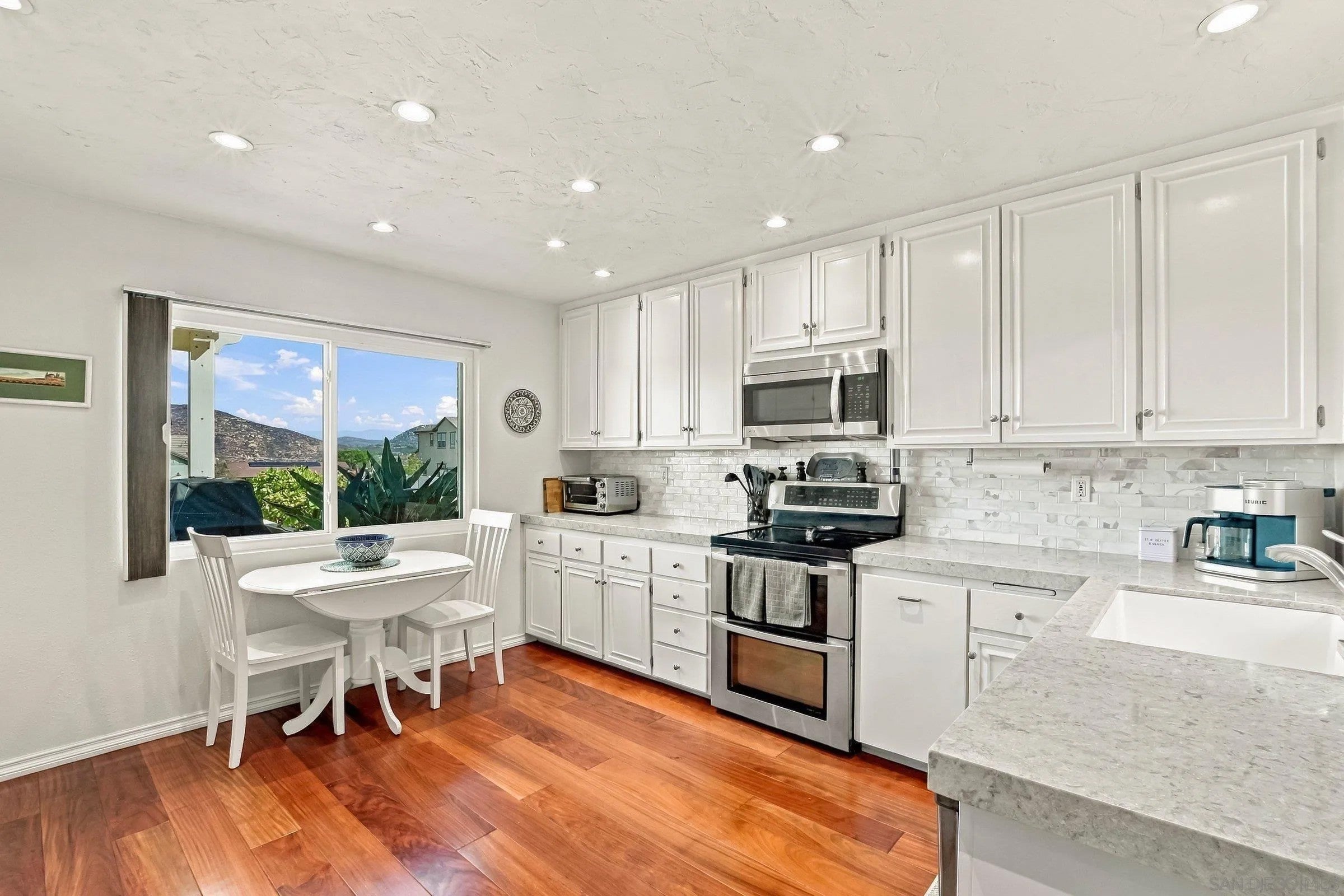 17824 Villamoura Dr