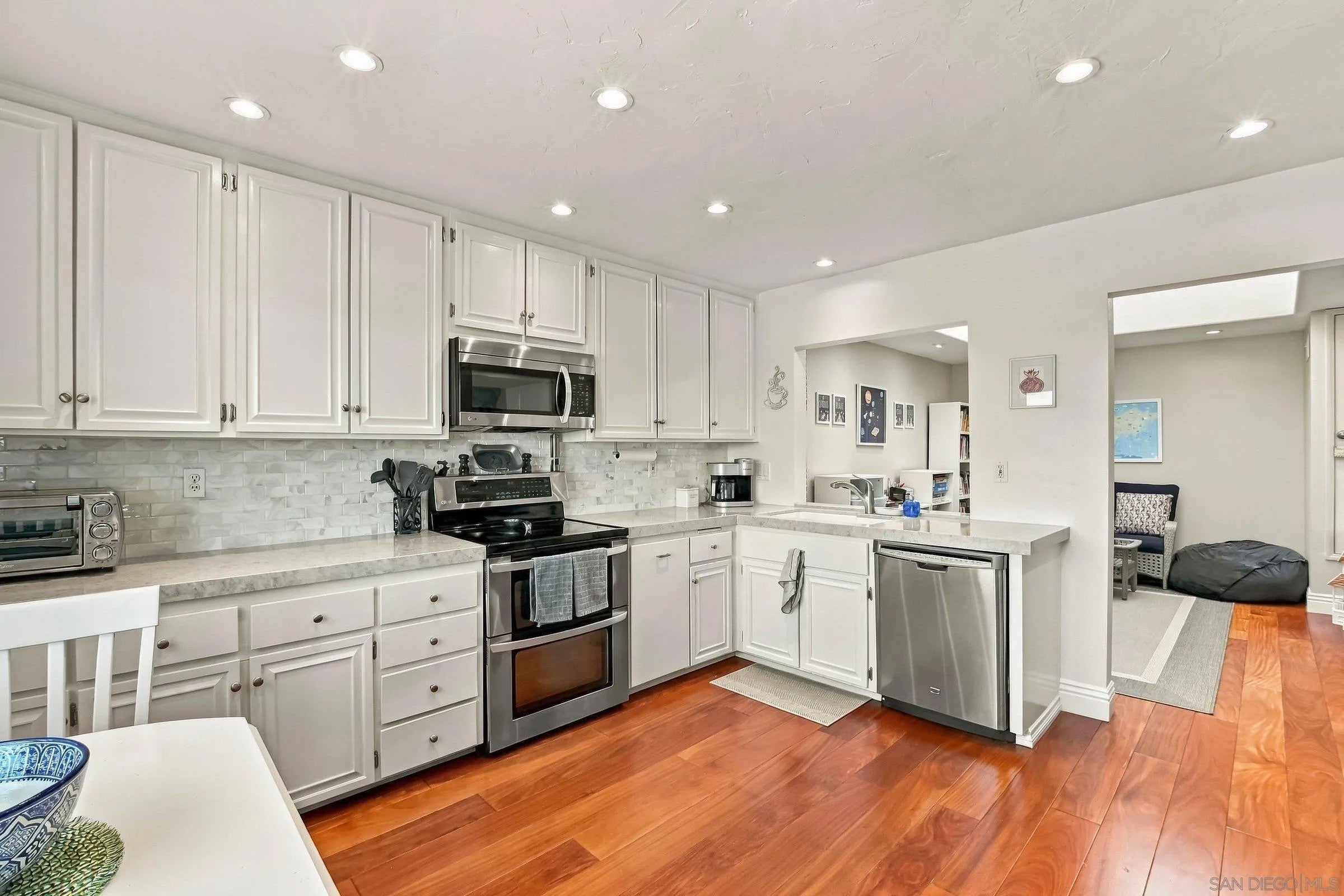 17824 Villamoura Dr