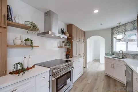 3276 Talbot St, San Diego, CA 92106 - #: 250036369