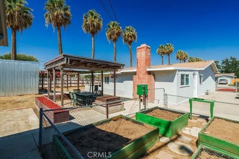 Tiny photo for 6088 Vista De Oro, Jurupa Valley, CA 92509 (MLS # CV25230891)