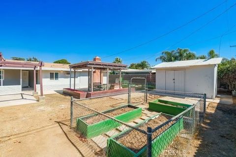 Tiny photo for 6088 Vista De Oro, Jurupa Valley, CA 92509 (MLS # CV25230891)