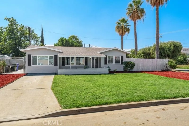 6088 Vista De Oro