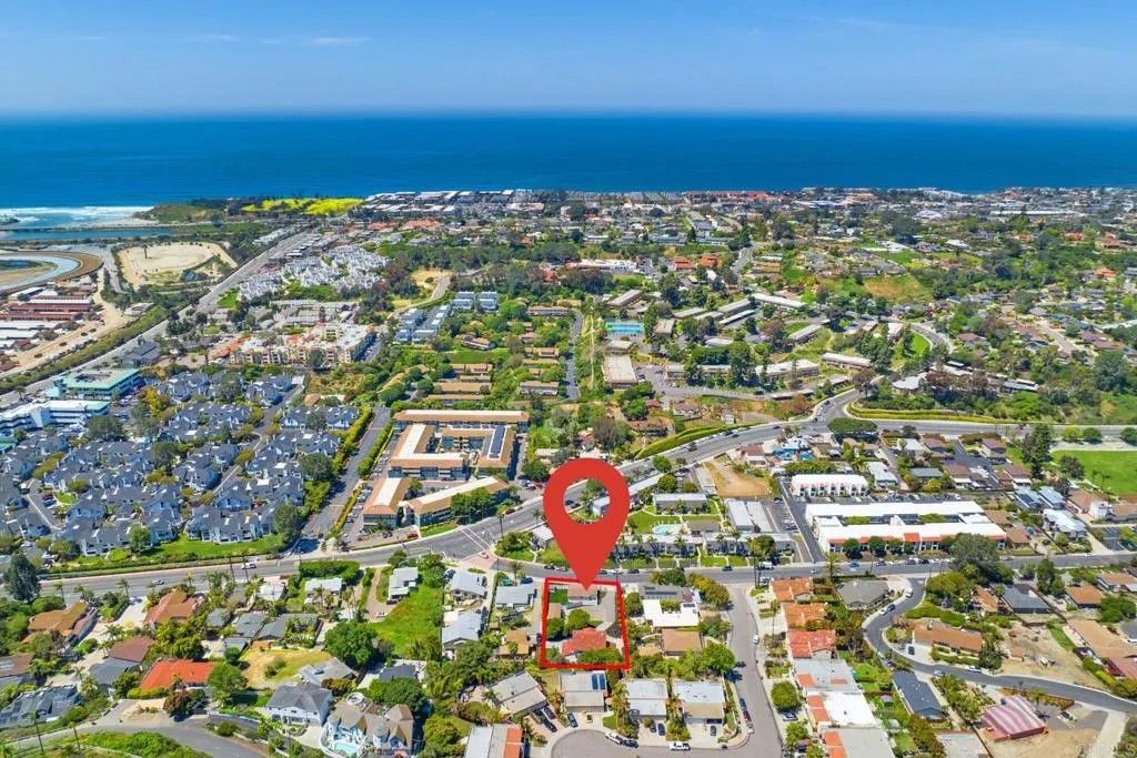 Photo of 838 Valley Avenue, Solana Beach, CA 92075 (MLS # NDP2600976)