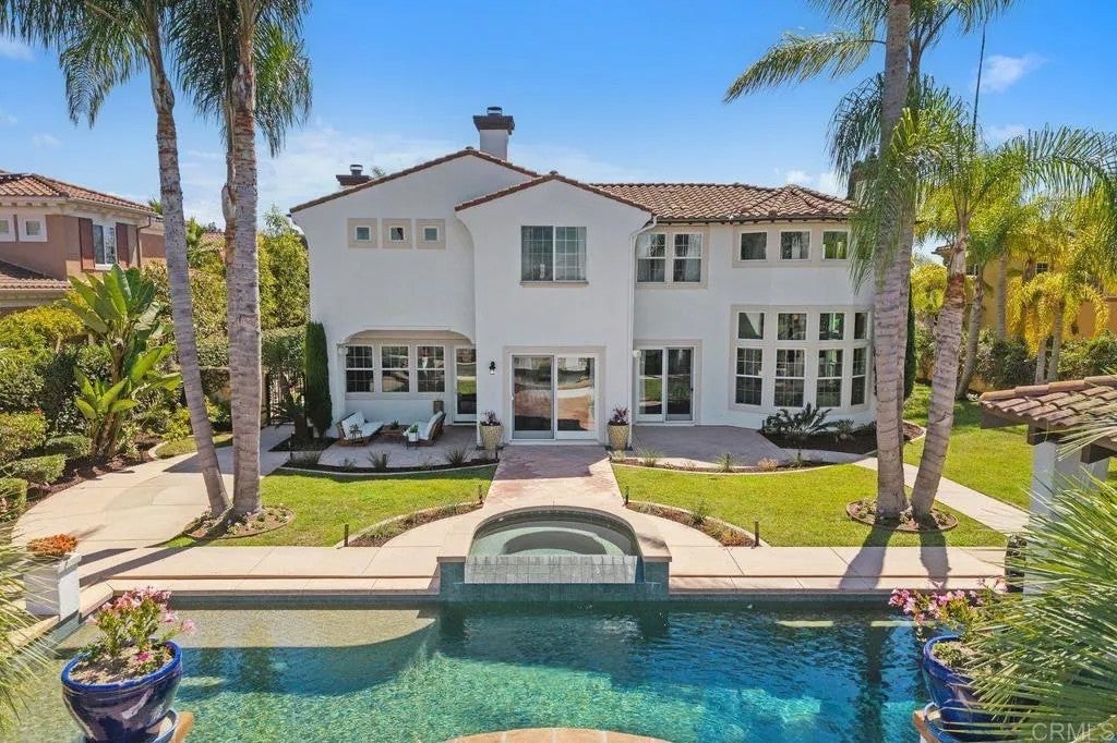 6442 Mesa Norte Drive