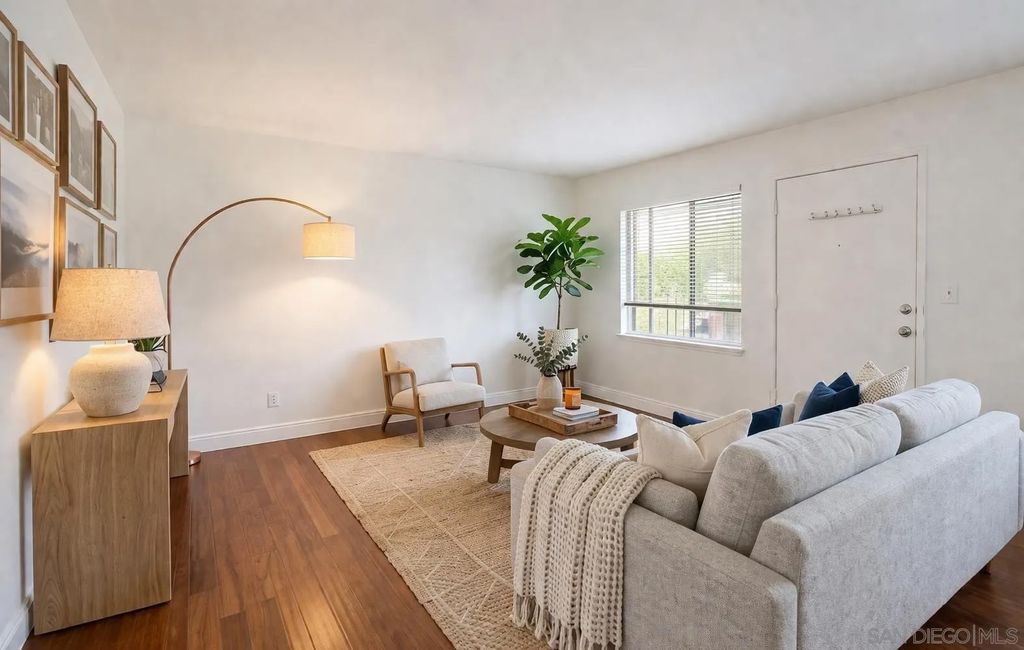 Photo of 477 S Lincoln Ave, El Cajon, CA 92020 (MLS # 260003472)