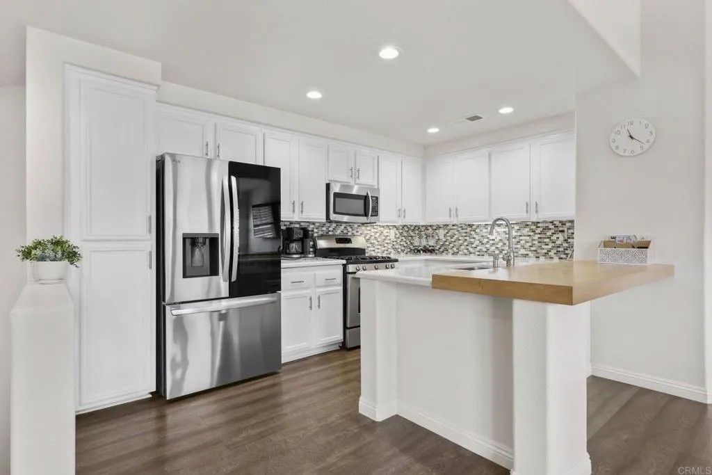 Photo of 1324 Monument Trail Dr, Chula Vista, CA 91915 (MLS # PTP2602261)