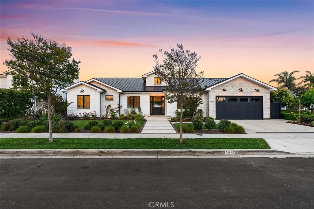 1530 Anita Lane