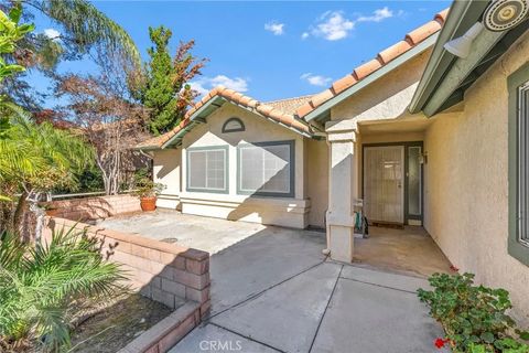 Tiny photo for 2357 Calona Pl, San Jacinto, CA 92583 (MLS # SW25273265)